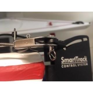 SmartTrackin lukkorengas peräsimen päähän.