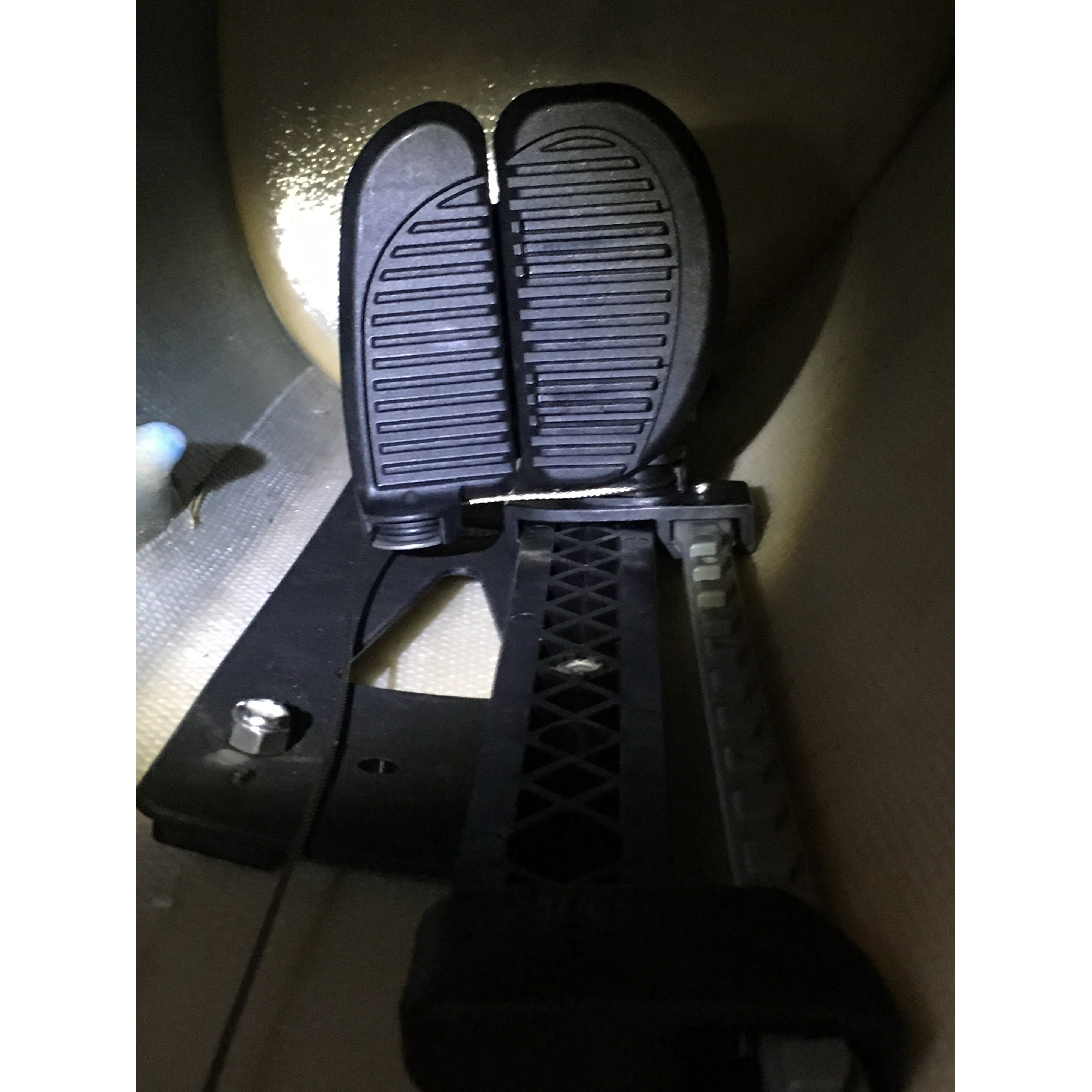 SmartTrack Varvaspedaali