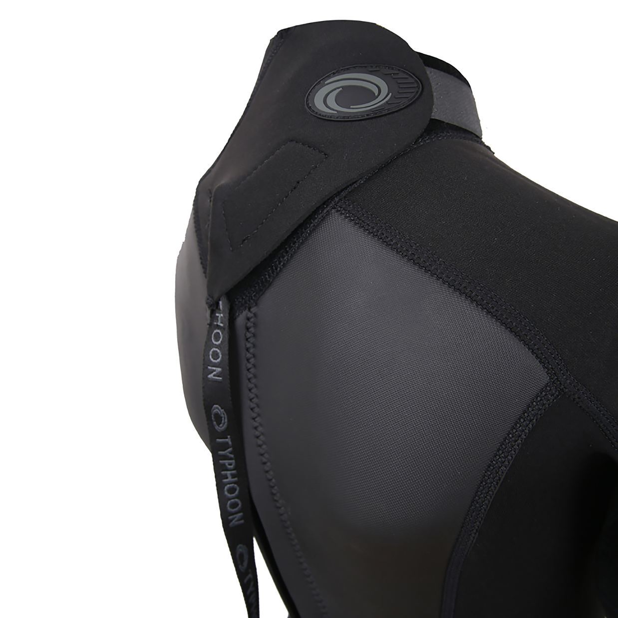 Typhoon Storm3 Junioreiden märkäpuku