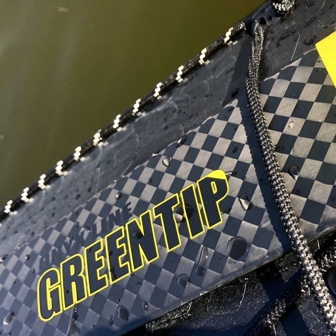 Greentip Aputtaaq Greenland Paddle – Greentip Onyx Series